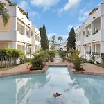 En Complejo Con Piscina Climatizada - El Presidente 234 Daire *