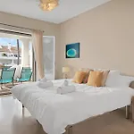 En Complejo Con Piscina Climatizada - El Presidente 234 Daire *