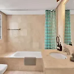 En Complejo Con Piscina Climatizada - El Presidente 234 Daire