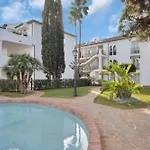 Daire En Complejo Con Piscina Climatizada - El Presidente 234 *